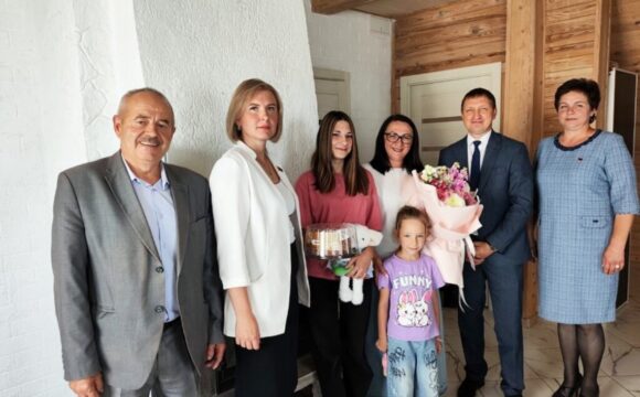 КУП «Смолевичское ЖКХ» поучаствовали в благотворительной акции «Собери портфель в школу»